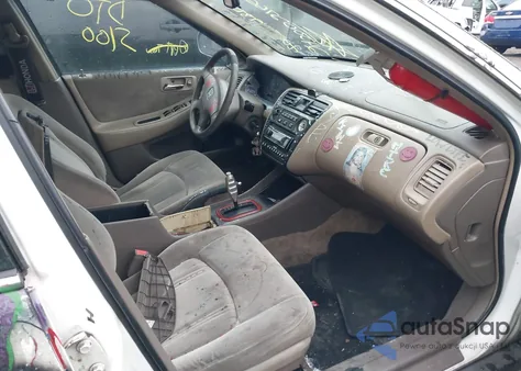 1999 Honda Accord Lx from USA, damaged, VIN 1HGCG6658XA146084